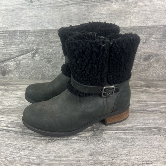 UGG Shoes - Ugg Black Shearling Lined Ankle Boots Women's Size 9